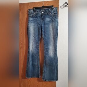 Silver Jean Co Blue Jeans